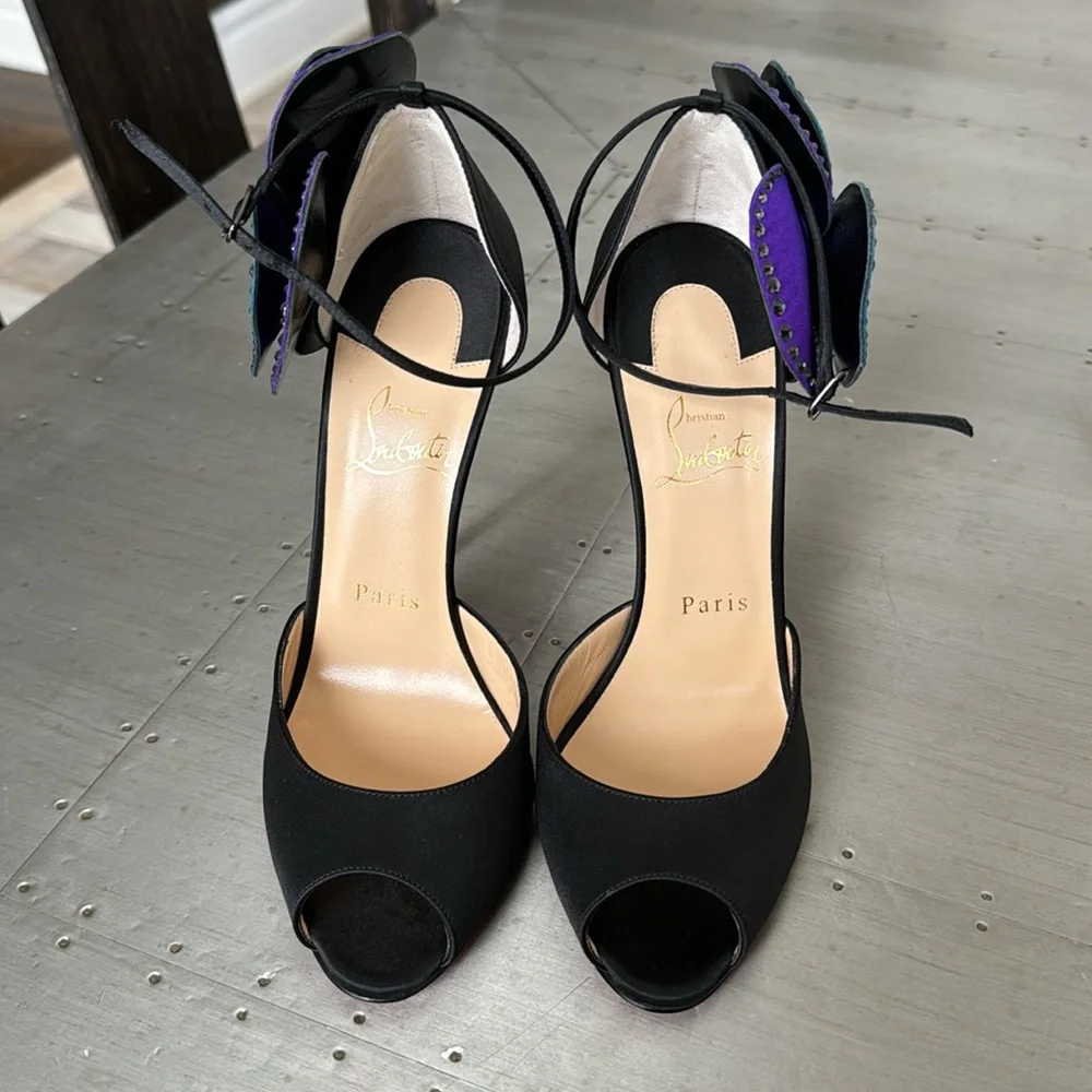 Christian Louboutin pensamoi black satin crystal peep toe stiletto RARE sz 38
